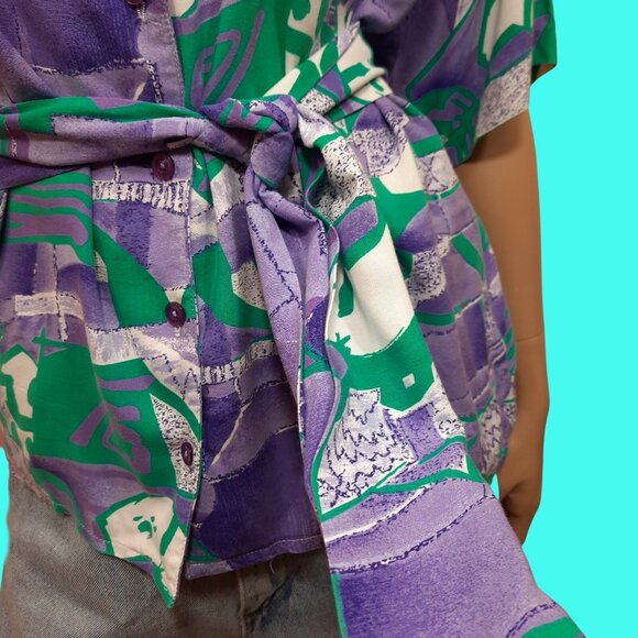 Vintage 80s Abstract Print Rayon Shirt Short Sleeve Button Up Belted Blouse Sz M - Picture 3 of 5